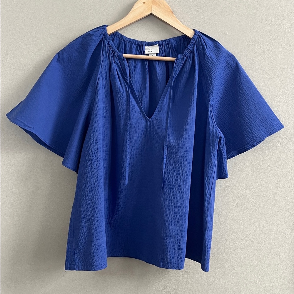 A New Day flutter sleeve short sleeve v neck royal blue blouse small new